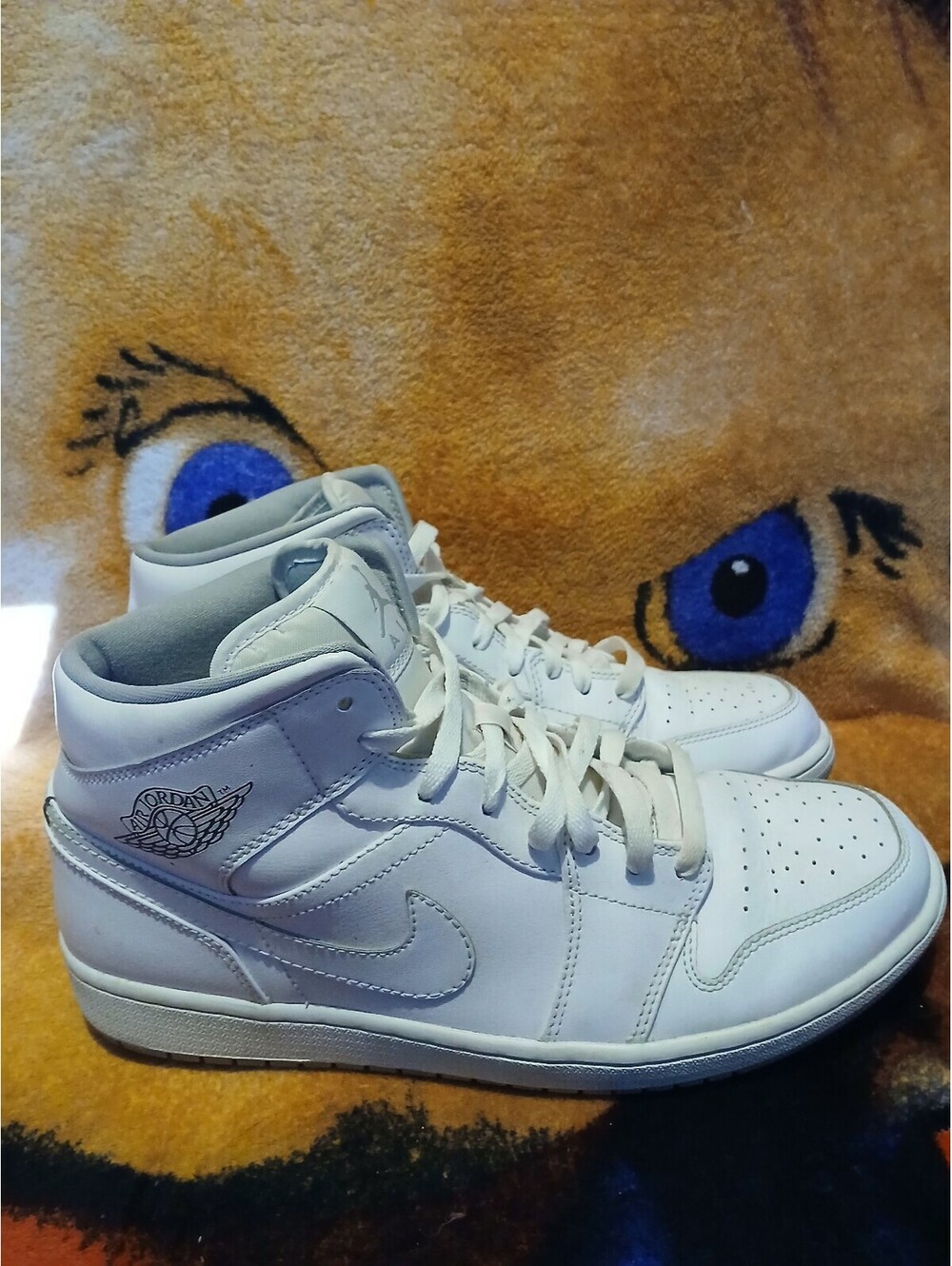 Air Jordan 1 Retro High OG White Sneakers Size 12